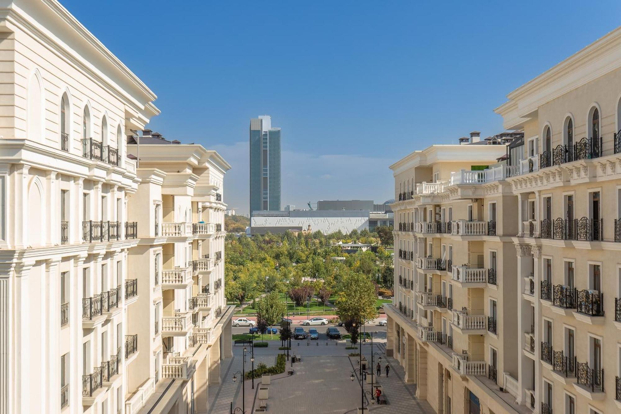 Boulevard 114 Tashkent Exterior foto