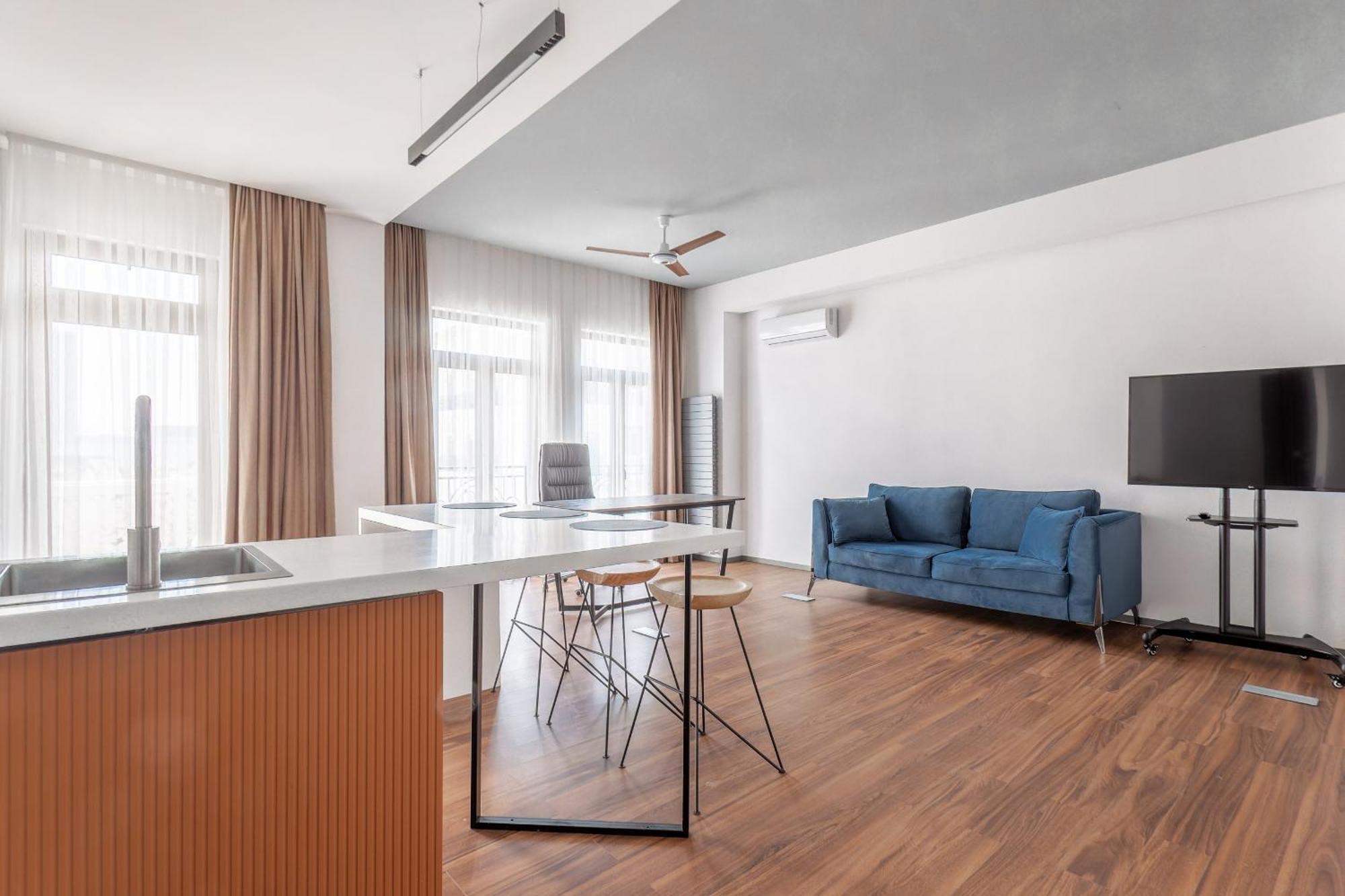 Boulevard 114 Tashkent Exterior foto
